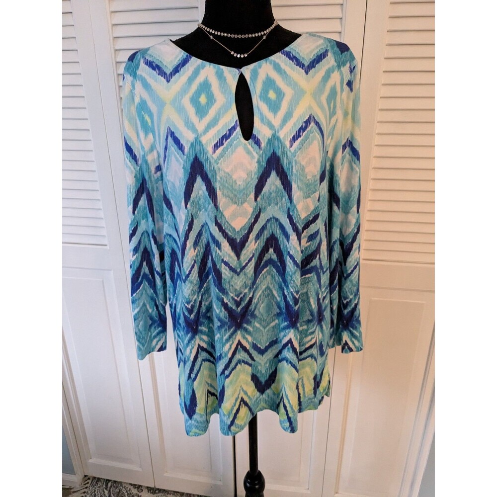 Chicos Top Womens sz L/2 Blue Aqua Zigzag Stripe Blouse 3/4 Sleeve Stretch Beach